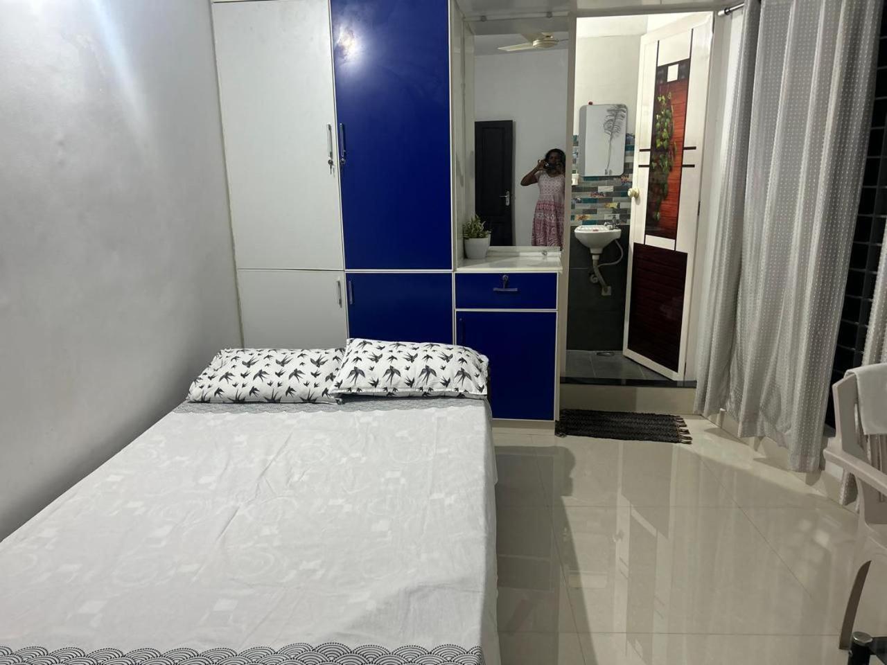 Chaithritha Ladies Homestay Thiruvananthapuram Eksteriør billede